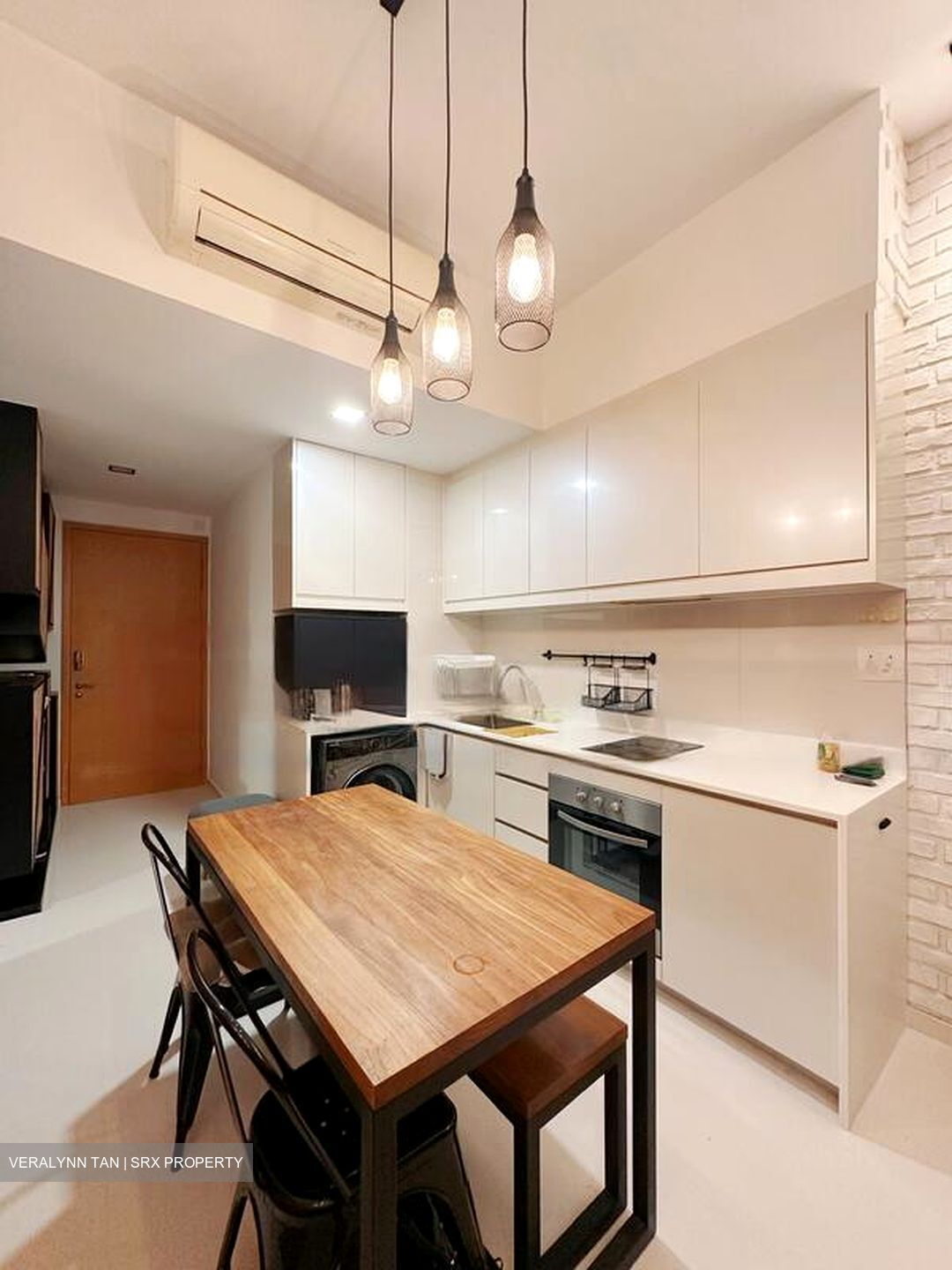 The Skywoods (D23), Condominium #490923181